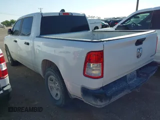 2022 Ram 1500 Tradesman с VIN 1C6SRFGT9NN283100, выставлен на аукционе IAAI как лот 42114577 с пробегом 119 361 миль миль и . История ставок и продаж доступна на DreamBid. Изображение 3.