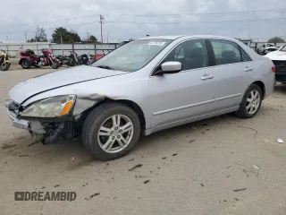 2005 Honda Accord EX-L z VIN 1HGCM66505A013759, wystawiony jako Copart lot #50726255 z przebiegiem 269 643 mil mil oraz Szkoda całkowita • Salvage title. Historia ofert i sprzedaży dostępna na DreamBid. Obrazek 1.