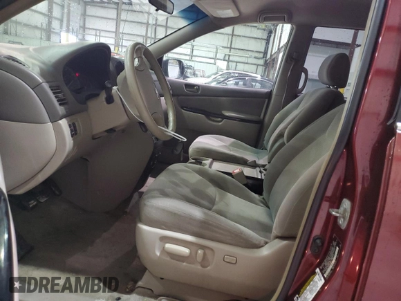 2005 Toyota Sienna CE with VIN 5TDZA23C15S222542, listed as a Copart auction lot 44694804 with 368,400 mi miles and Non Repairable. Bid and sale history available at carsss.com. Image 7.