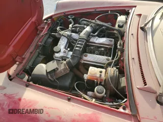 1990 Alfa Romeo Spider z VIN ZARBA12G6L6001683, wystawiony jako Copart lot #75611344 z przebiegiem 59 515 mil mil oraz Szkoda całkowita • Salvage title. Historia ofert i sprzedaży dostępna na DreamBid. Obrazek 11.