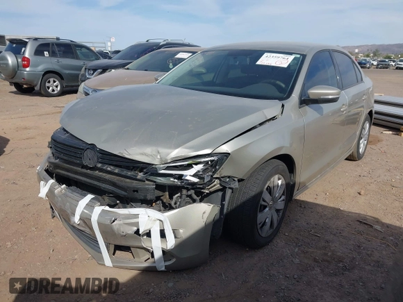 2014 Volkswagen Jetta SE z VIN 3VWD17AJ8EM285174, wystawiony jako IAAI lot #42359764 z przebiegiem 122 296 mil mil oraz . Historia ofert i sprzedaży dostępna na DreamBid. Obrazek 2.