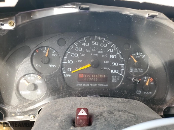 1999 Chevrolet Express Van with VIN 1GBFG15R6X1064605, listed as a Copart auction lot 82674014 with 289,285 mi miles and Clean Title. Bid and sale history available at carsss.com. Image 9.