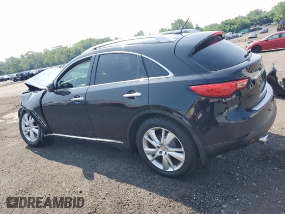 2013 Infiniti FX z VIN JN8CS1MW3DM170755, wystawiony jako Copart lot #61938535 z przebiegiem Nie podano mil oraz Szkoda całkowita • Salvage title. Historia ofert i sprzedaży dostępna na DreamBid. Obrazek 2.