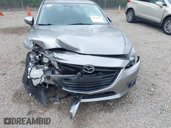 2015 Mazda 3 i Touring with VIN 3MZBM1V78FM177696, listed as a IAAI auction lot 42139197 with 172,940 mi miles and . Bid and sale history available at DreamBid. Image 17.