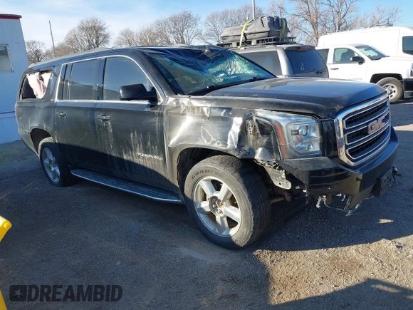 2018 GMC Yukon XL SLT with VIN 1GKS2GKC4JR353846, listed as a IAAI auction lot 41258231 with 74,073 mi miles. Bid and sale history available at carsss.com. Image 1.