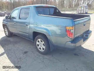 2007 Honda Ridgeline RTS with VIN 2HJYK16417H542545, listed as a IAAI auction lot 42088848 with 174,604 mi miles. Bid and sale history available at carsss.com. Image 3.