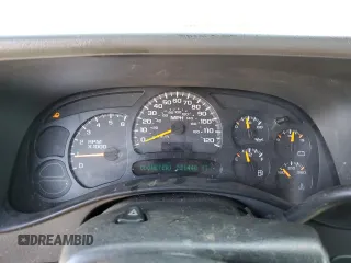 2005 Chevrolet Avalanche LS with VIN 3GNEC12Z65G128462, listed as a Copart auction lot 50082935 with 221,440 mi miles and Salvage title. Bid and sale history available at DreamBid. Image 9.