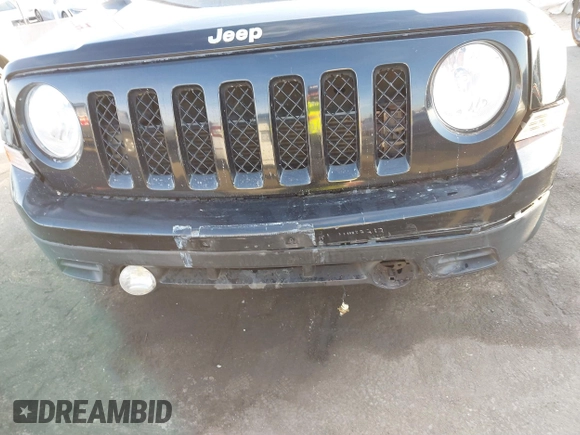 2012 Jeep Patriot Sport with VIN 1C4NJPBA1CD670512, listed as a IAAI auction lot 41208274 with 107,171 mi miles and . Bid and sale history available at DreamBid. Image 6.
