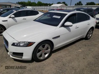 2018 Jaguar XF 25t with VIN SAJBR4FX3JCY61622, listed as a Copart auction lot 51515343 with 67,688 mi miles. Bid and sale history available at carsss.com. Image 1.