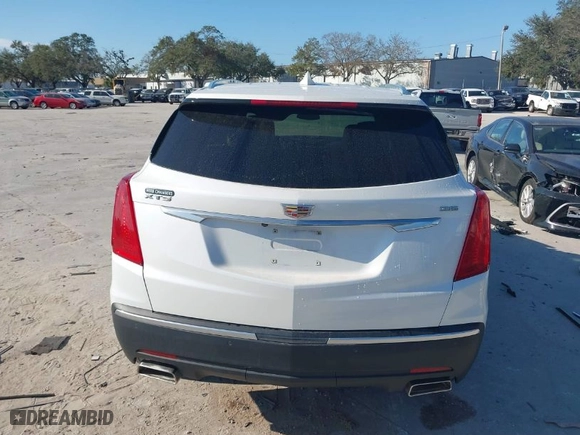2018 Cadillac XT5 FWD with VIN 1GYKNARS5JZ130710, listed as a IAAI auction lot 41546726 with NaN miles. Bid and sale history available at carsss.com. Image 17.