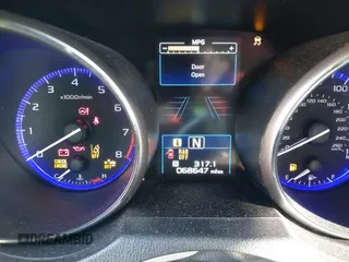 2017 Subaru Legacy Limited with VIN 4S3BNEN60H3002927, listed as a IAAI auction lot 41668578 with 68,647 mi miles. Bid and sale history available at carsss.com. Image 7.
