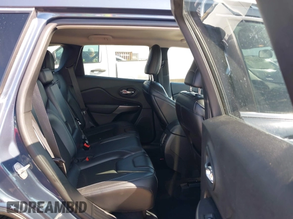 2019 Jeep Cherokee Latitude Plus with VIN 1C4PJLLX9KD469704, listed as a IAAI auction lot 42257879 with 90,917 mi miles and . Bid and sale history available at DreamBid. Image 8.