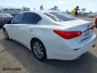 2016 Infiniti Q50 3.0t Premium with VIN JN1EV7AP7GM301088, listed as a IAAI auction lot 41970041 with 91,147 mi miles. Bid and sale history available at carsss.com. Image 3.