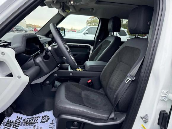 2020 Land Rover Defender SE with VIN SALEP7EU7L2018583, listed as a Copart auction lot 76314014 with 80,810 mi miles and Clean Title. Bid and sale history available at carsss.com. Image 7.