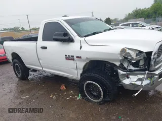 2014 Ram 2500 Tradesman с VIN 3C6MR5AJ8EG218886, выставлен на аукционе IAAI как лот 42378833 с пробегом 166 490 миль миль и . История ставок и продаж доступна на DreamBid. Изображение 6.
