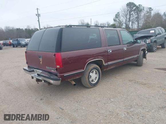 1999 Chevrolet Suburban with VIN 3GNEC16R5XG114890, listed as a IAAI auction lot 41345029 with 274,687 mi miles. Bid and sale history available at carsss.com. Image 4.