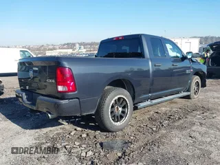 2014 Ram 1500 Express z VIN 1C6RR7FT5ES418905, wystawiony jako IAAI lot #41758174 z przebiegiem 92 443 mil mil oraz . Historia ofert i sprzedaży dostępna na DreamBid. Obrazek 4.