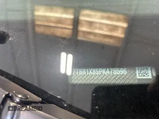 2023 Ford Transit Cargo z VIN 1FTBR1X85PKA75596, wystawiony jako IAAI lot #42742859 z przebiegiem 45 875 mil mil oraz . Historia ofert i sprzedaży dostępna na DreamBid. Obrazek 11.