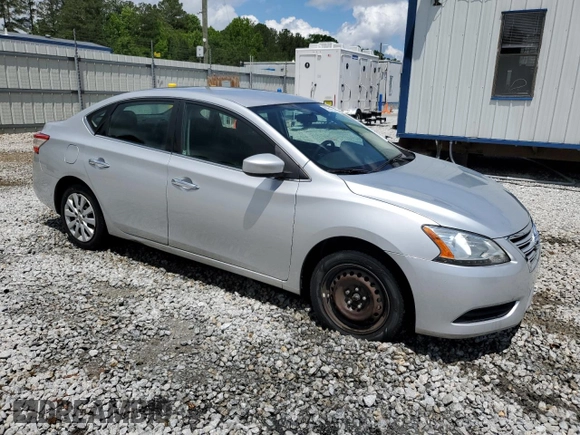 2014 Nissan Sentra SV z VIN 3N1AB7AP6EY233772, wystawiony jako Copart lot #55516645 z przebiegiem 169 623 mil mil oraz Szkoda całkowita • Salvage title. Historia ofert i sprzedaży dostępna na DreamBid. Obrazek 4.