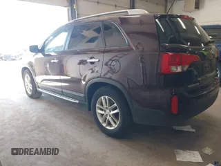 2014 Kia Sorento LX with VIN 5XYKT4A7XEG462778, listed as a IAAI auction lot 41981022 with 126,520 mi miles and . Bid and sale history available at carsss.com. Image 3.