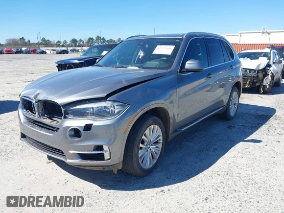 2016 BMW X5 xDrive40e z VIN 5UXKT0C50G0F75010, wystawiony jako IAAI lot #41732410 z przebiegiem 88 671 mil mil oraz . Historia ofert i sprzedaży dostępna na DreamBid. Obrazek 17.