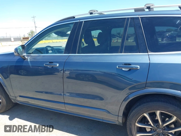 2019 Volvo XC90 Momentum z VIN YV4102PK6K1472009, wystawiony jako IAAI lot #42217997 z przebiegiem 38 626 mil mil oraz . Historia ofert i sprzedaży dostępna na DreamBid. Obrazek 15.