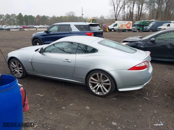 2008 Jaguar XK with VIN SAJWA43C889B21570, listed as a IAAI auction lot 42082547 with 99,783 mi miles. Bid and sale history available at carsss.com. Image 14.