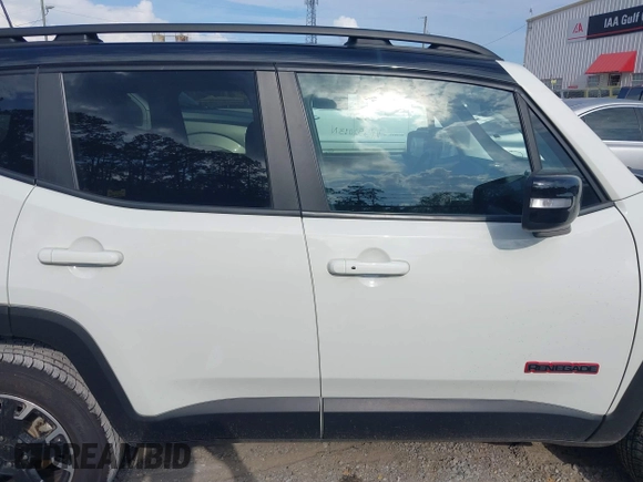 2023 Jeep Renegade Trailhawk with VIN ZACNJDC18PPP66512, listed as a IAAI auction lot 42608005 with 39,351 mi miles and . Bid and sale history available at DreamBid. Image 13.