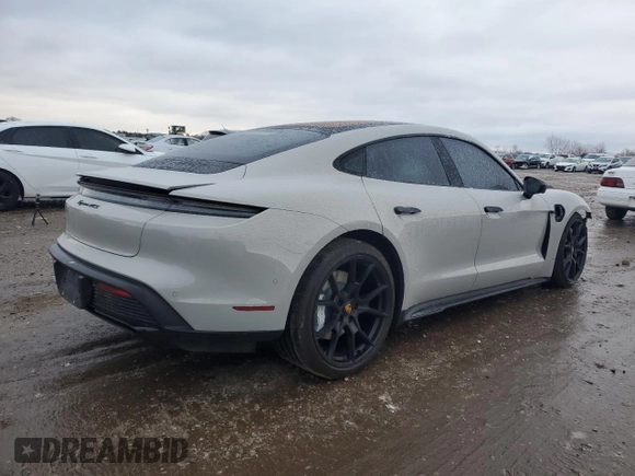 2024 Porsche Taycan GTS with VIN WP0AD2Y15RSA47157, listed as a Copart auction lot 43375725 with 1,555 mi miles and Salvage Title. Bid and sale history available at DreamBid. Image 3.