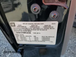 2006 Chevrolet Tahoe Z71 z VIN 1GNEK13T96R124128, wystawiony jako Copart lot #54709055 z przebiegiem 233 655 mil mil oraz Szkoda całkowita • Salvage title. Historia ofert i sprzedaży dostępna na DreamBid. Obrazek 13.
