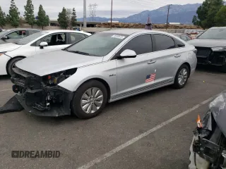2017 Hyundai Sonata Hybrid SE with VIN KMHE24L18HA045782, listed as a Copart auction lot 76365673 with 104,934 mi miles. Bid and sale history available at carsss.com. Image 1.