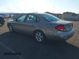 2004 Ford Taurus SES with VIN 1FAFP55S74A116833, listed as a IAAI auction lot 39086934 with Not provided miles and . Bid and sale history available at DreamBid. Image 3.