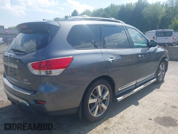 2015 Nissan Pathfinder SL with VIN 5N1AR2MM3FC601523, listed as a IAAI auction lot 42782702 with 166,956 mi miles and . Bid and sale history available at DreamBid. Image 4.