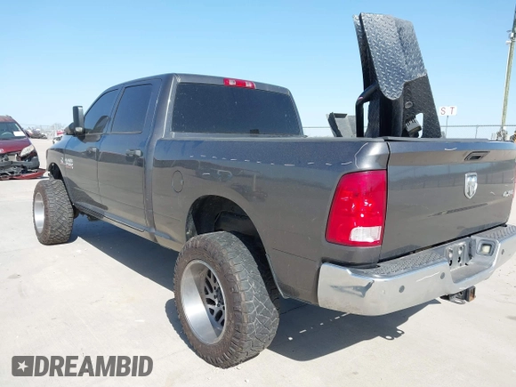 2014 Ram 2500 Tradesman with VIN 3C6UR5CL8EG321112, listed as a IAAI auction lot 41791292 with 225,673 mi miles and . Bid and sale history available at DreamBid. Image 3.
