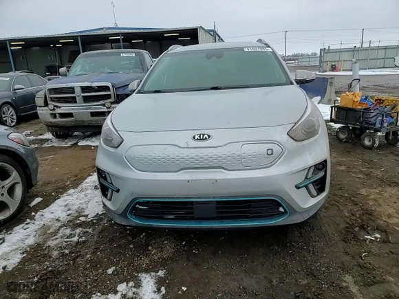 2021 Kia Niro EV EX Premium with VIN KNDCE3LG1M5103736, listed as a Copart auction lot 41607885 with 84,658 mi miles and Salvage Title. Bid and sale history available at carsss.com. Image 12.