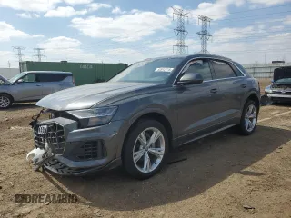 2019 Audi Q8 Premium Plus z VIN WA1BVAF14KD009032, wystawiony jako Copart lot #52612715 z przebiegiem Nie podano mil oraz Szkody całkowita. Historia ofert i sprzedaży dostępna na DreamBid. Obrazek 1.
