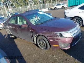 2011 Ford Fusion SE with VIN 3FAHP0HA7BR212169, listed as a IAAI auction lot 41838027 with 110,964 mi miles. Bid and sale history available at carsss.com. Image 1.