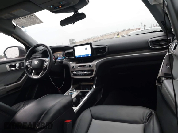 2023 Ford Explorer XLT с VIN 1FMSK7DH1PGB08068, выставлен на аукционе IAAI как лот 42462456 с пробегом 31 443 миль миль и . История ставок и продаж доступна на DreamBid. Изображение 5.