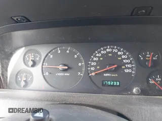 2000 Jeep Grand Cherokee Limited с VIN 1J4GW58N8YC241982, выставлен на аукционе IAAI как лот 42481556 с пробегом 179 233 миль миль и . История ставок и продаж доступна на DreamBid. Изображение 7.