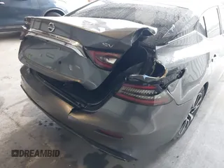 2019 Nissan Maxima SL с VIN 1N4AA6AV5KC369975, выставлен на аукционе IAAI как лот 42007488 с пробегом 87 664 миль миль и . История ставок и продаж доступна на DreamBid. Изображение 6.