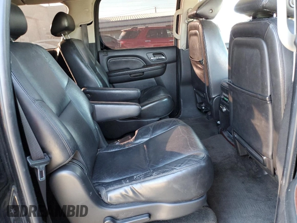 2008 Cadillac Escalade z VIN 1GYFC66898R195597, wystawiony jako Copart lot #87352834 z przebiegiem 154 045 mil mil oraz Szkoda całkowita • Salvage title. Historia ofert i sprzedaży dostępna na DreamBid. Obrazek 11.