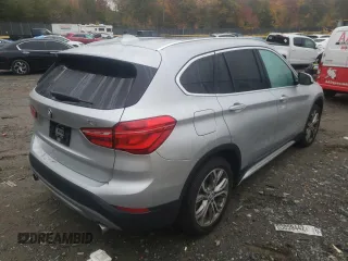 2017 BMW X1 xDrive28i with VIN WBXHT3Z34H4A64917, listed as a Copart auction lot 64486852 with 42,802 mi miles. Bid and sale history available at carsss.com. Image 4.