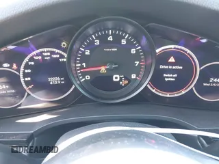 2023 Porsche Cayenne z VIN WP1AA2AY7PDA09992, wystawiony jako IAAI lot #41728738 z przebiegiem 22 226 mil mil oraz . Historia ofert i sprzedaży dostępna na DreamBid. Obrazek 7.