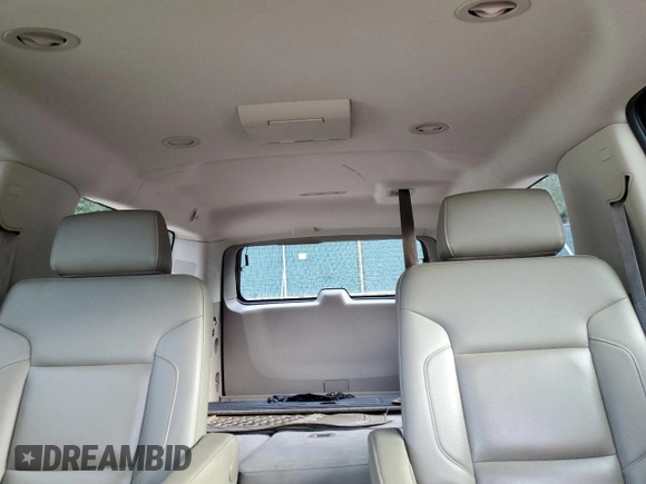 2015 GMC Yukon XL SLT with VIN 1GKS2HKC7FR282543, listed as a Copart auction lot 84996754 with 153,840 mi miles and Clean Title. Bid and sale history available at carsss.com. Image 10.