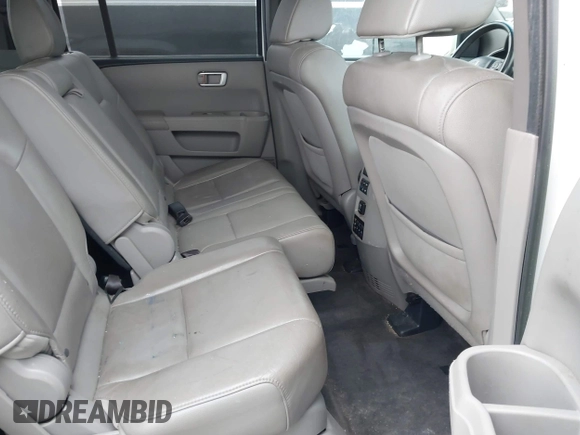 2012 Honda Pilot Touring with VIN 5FNYF4H92CB063229, listed as a IAAI auction lot 41850020 with 205,826 mi miles. Bid and sale history available at carsss.com. Image 8.