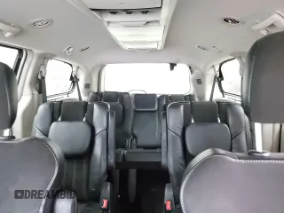 2014 Chrysler Town & Country Touring L 30th Anniversary z VIN 2C4RC1CG5ER363937, wystawiony jako Copart lot #56172165 z przebiegiem 173 934 mil mil oraz Czysty tytuł • Clean title. Historia ofert i sprzedaży dostępna na DreamBid. Obrazek 10.