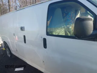 2019 Chevrolet Express Cargo with VIN 1GCWGBFG8K1317771, listed as a IAAI auction lot 41205692 with Not provided miles and . Bid and sale history available at DreamBid. Image 14.