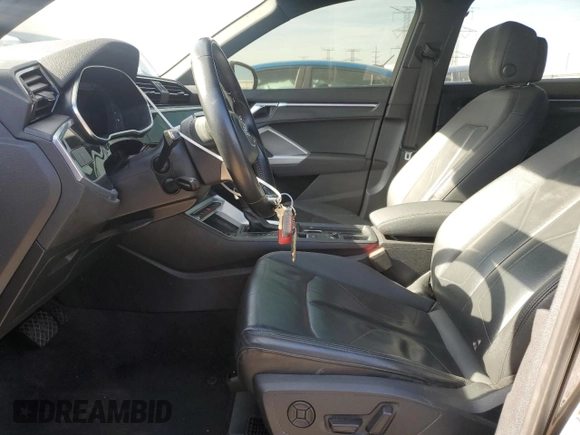 2020 Audi Q3 S line Prestige with VIN WA1FECF34L1106071, listed as a Copart auction lot 55766115 with 136,041 mi miles and Salvage title. Bid and sale history available at DreamBid. Image 7.