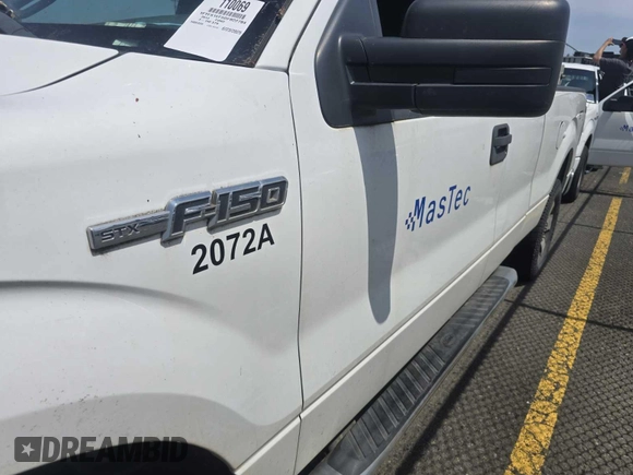 2013 Ford F-150 XL z VIN 1FTFX1EF5DFB22784, wystawiony jako IAAI lot #42651808 z przebiegiem 204 172 mil mil oraz . Historia ofert i sprzedaży dostępna na DreamBid. Obrazek 25.