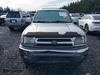 2000 Toyota 4Runner SR5 with VIN JT3HN86RXY0265047, listed as a IAAI auction lot 41641243 with 1 mi miles. Bid and sale history available at carsss.com. Image 12.